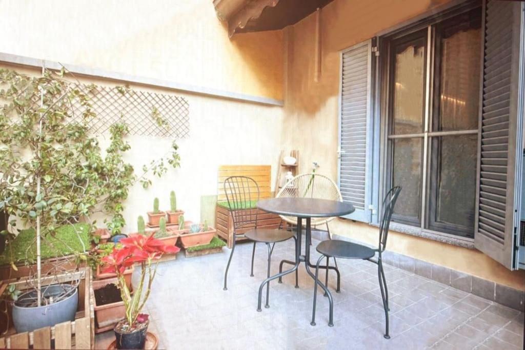 Elegante Loft Su 2 Piani A 5 Minuti Da San Siro Daire Milano Dış mekan fotoğraf